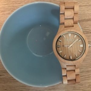 JORD Natural wood finish